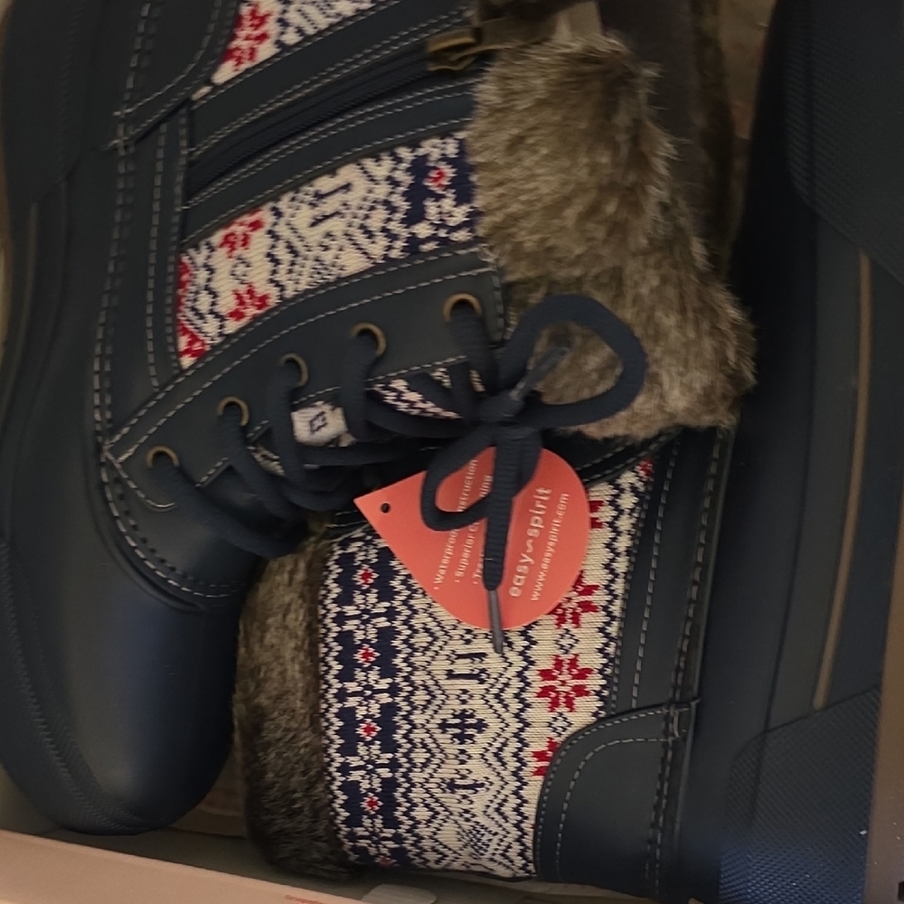 Easy Spirit Blue Boots with Nordic Pattern